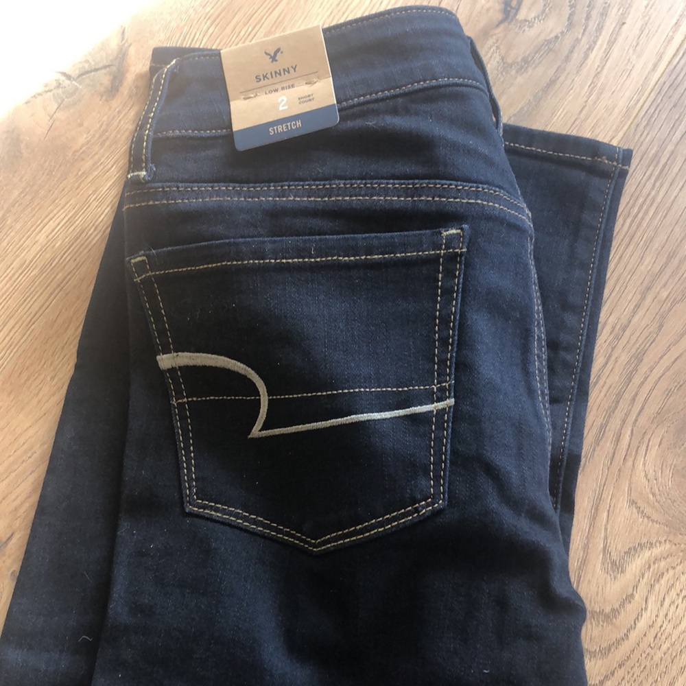 AE NWT SKINNY JEANS